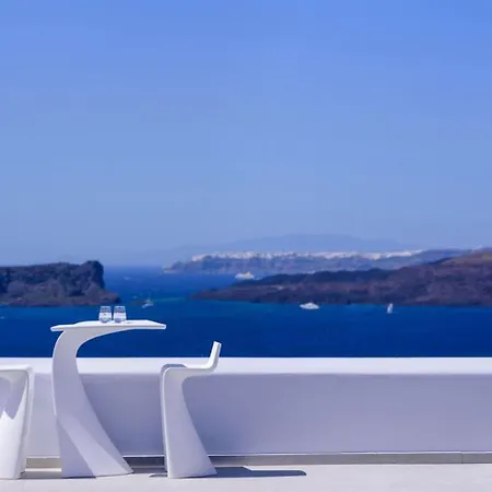 Villa Splendid Santorini Vista 3 Bedrooms Private Pool&spa Bath&breathtaking Sea Views Akrotiri Akrotírion