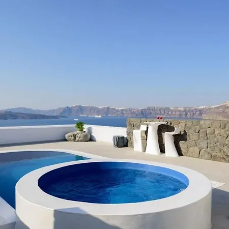 Splendid Santorini Vista 3 Bedrooms Private Pool & Bath Villa *