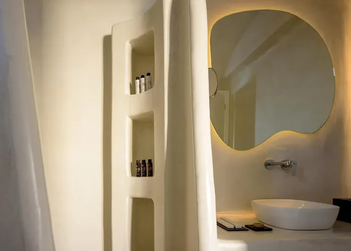 Splendid Santorini Vista 3 Bedrooms Private Pool & Bath Villa Akrotírion