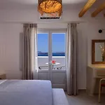 Villa Splendid Santorini Vista 3 Bedrooms Private Pool&spa Bath&breathtaking Sea Views Akrotiri