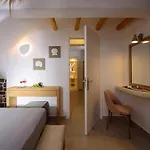 Villa Splendid Santorini Vista 3 Bedrooms Private Pool&spa Bath&breathtaking Sea Views Akrotiri